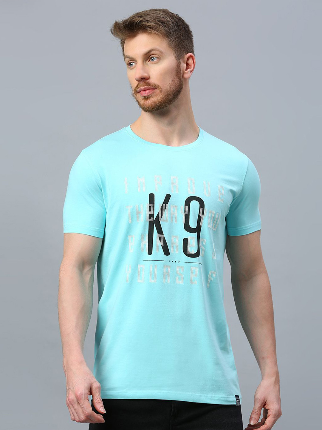 Klub Fox Men Printed Applique T-shirt