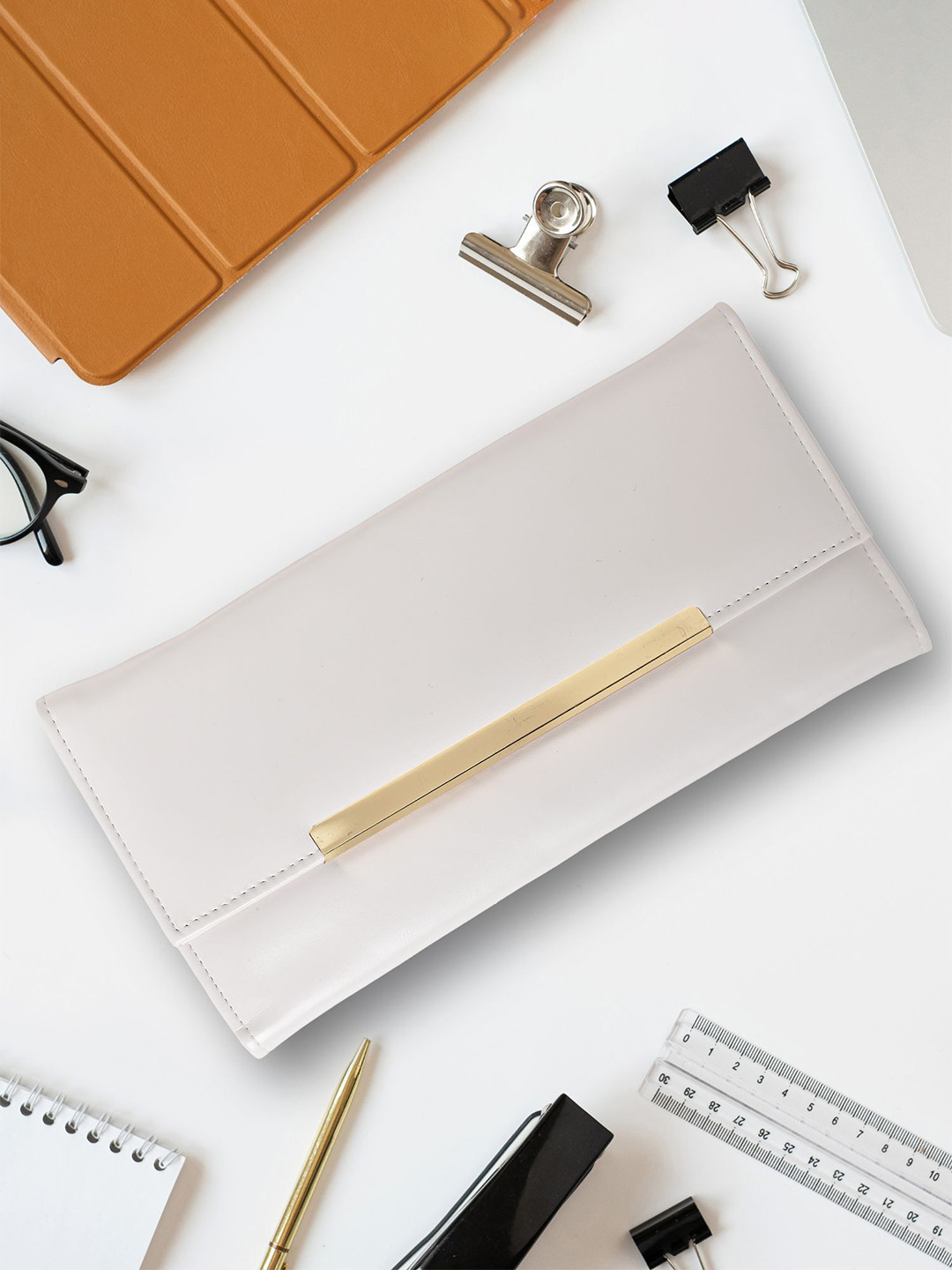 MARKQUES Women Leather Envelope