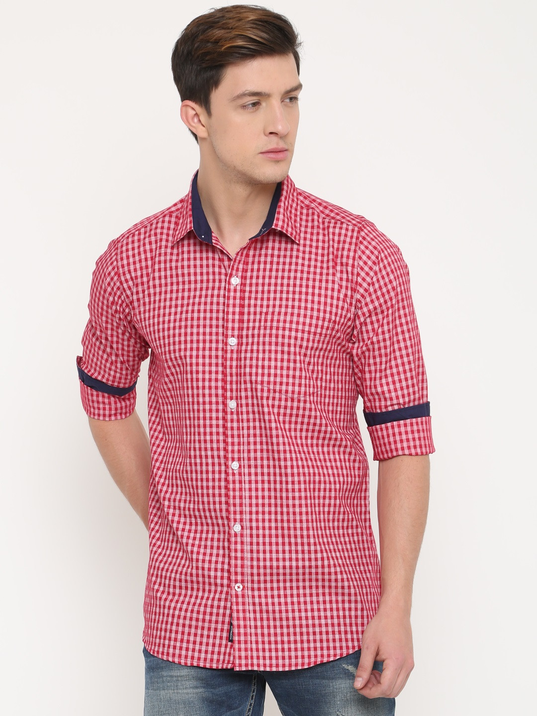 Cross Court Men Red Slim Fit Checked Casual Shirt