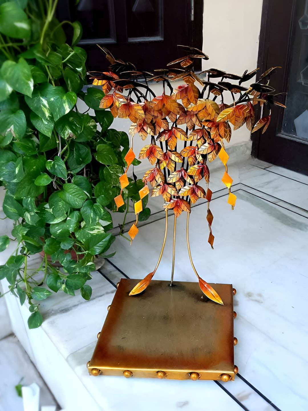 apka mart Tree Design Gold Metal Metallic Living Room Extra Large Showpiece - 26 Inches