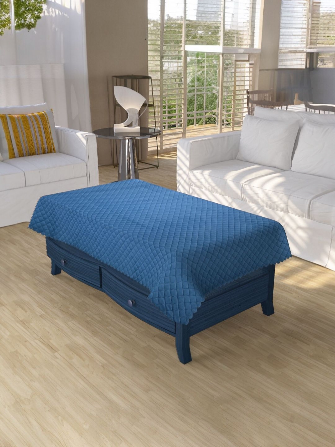 BIGGER FISH Blue Checked 4-Seater Velvet Quilted Table Cover