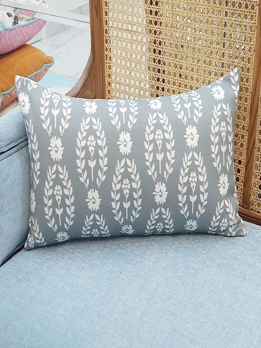 THROWPILLOW Grey & White Floral Printed Rectangle Cushion Cover