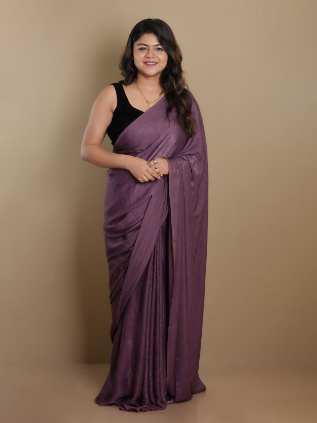 SARIKA Solid Pure Chiffon Saree with No Border