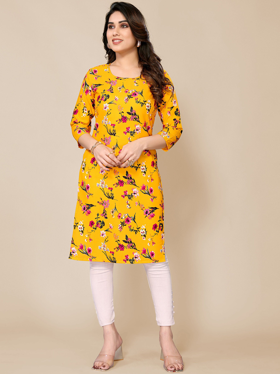 Jimmy ParisFloral Printed Round Neck Three-Quarter Sleeves Kurta