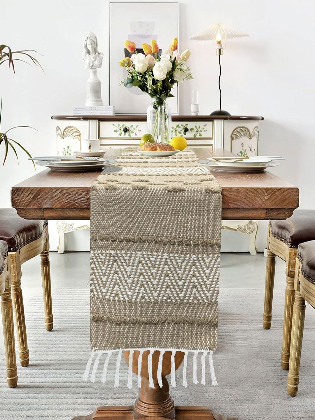 LUXEHOME INTERNATIONAL Beige & White Geometric Pure Cotton Table Runner