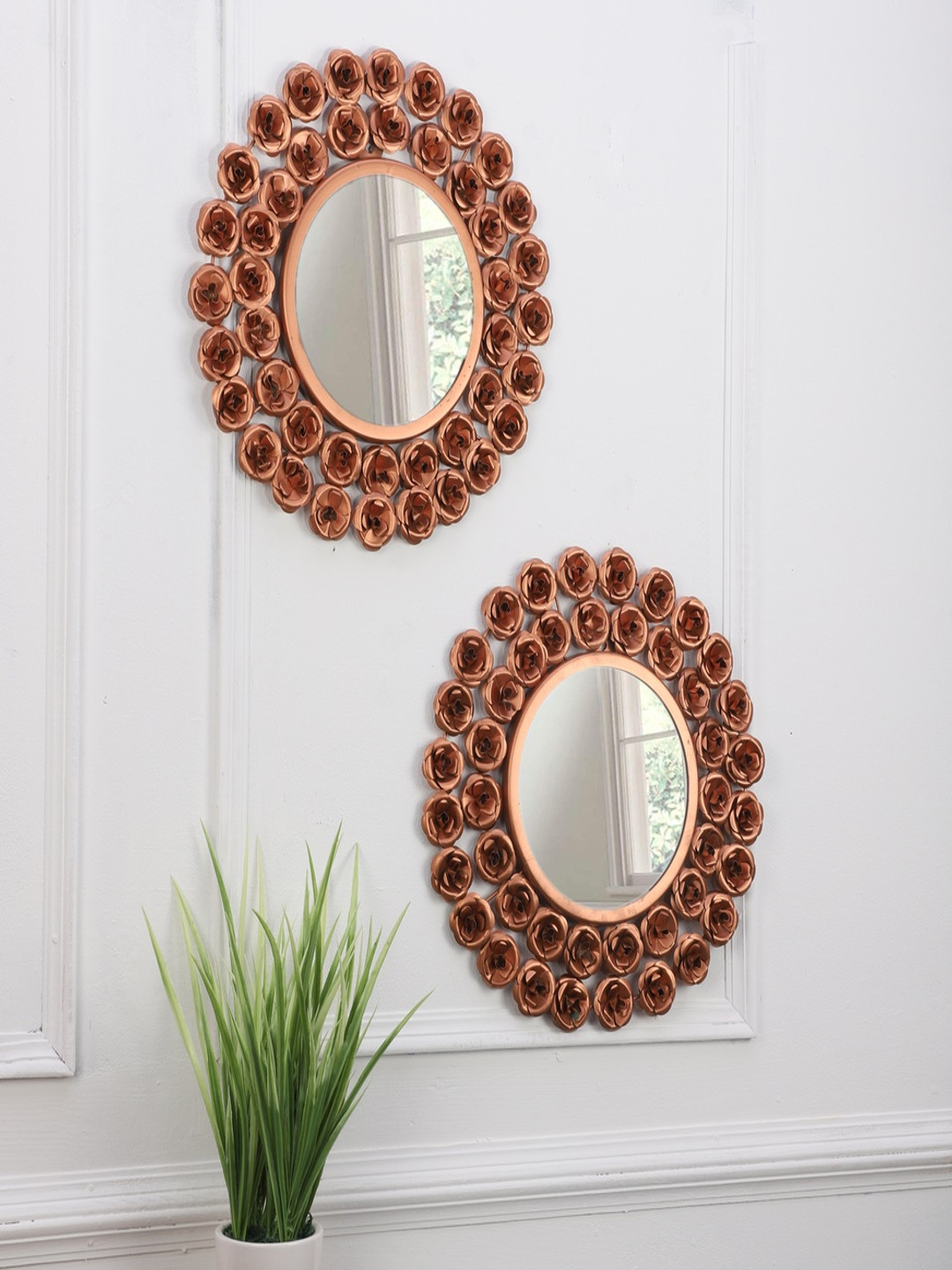 Amaya Decors 2 Pieces Metal Wall Mirrors