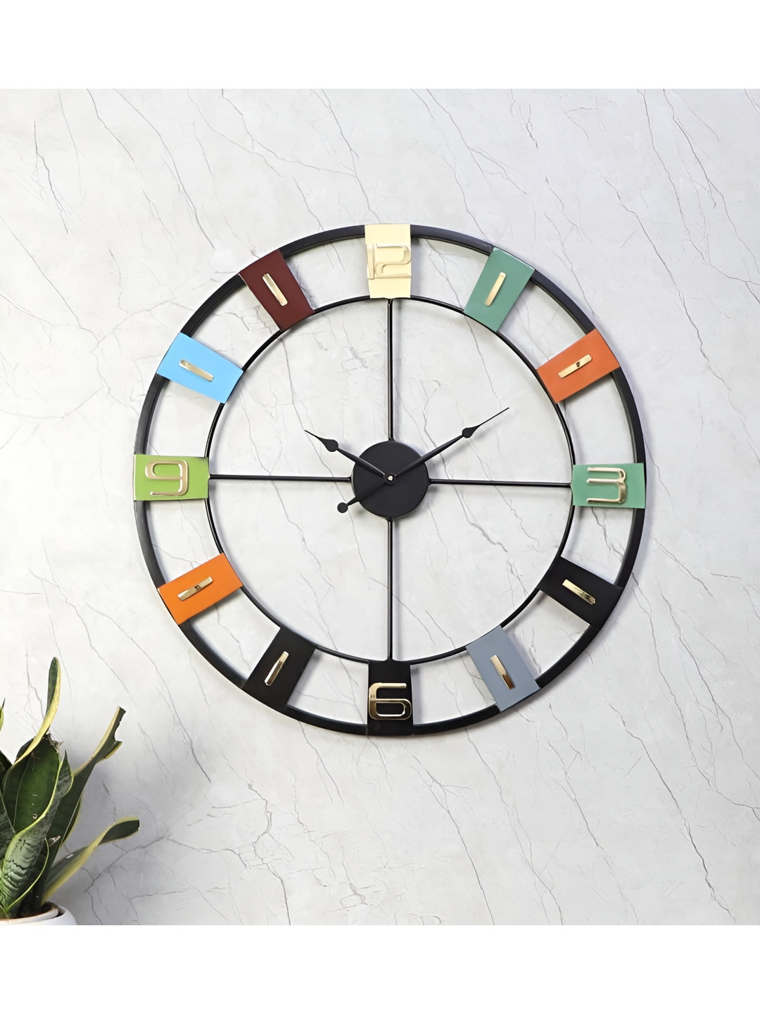 Amaya Decors Black Metal Large Display Round Battery Analogue Wall Clock-61cm