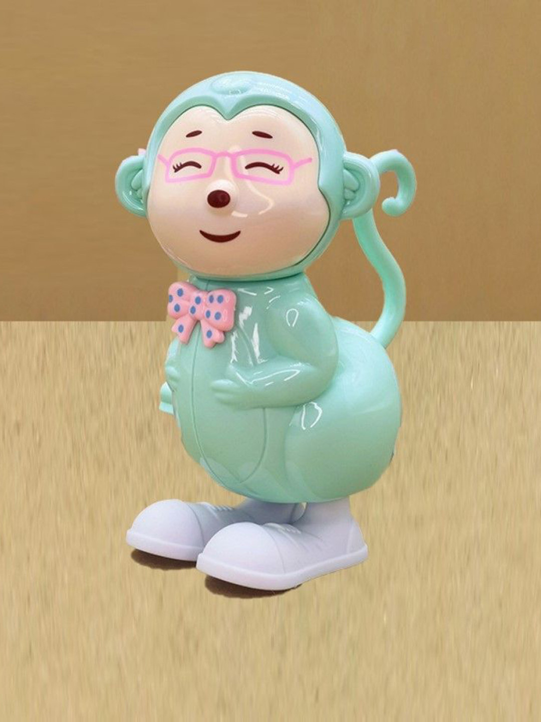 ADKD Infants Green Key Wind Up Toy