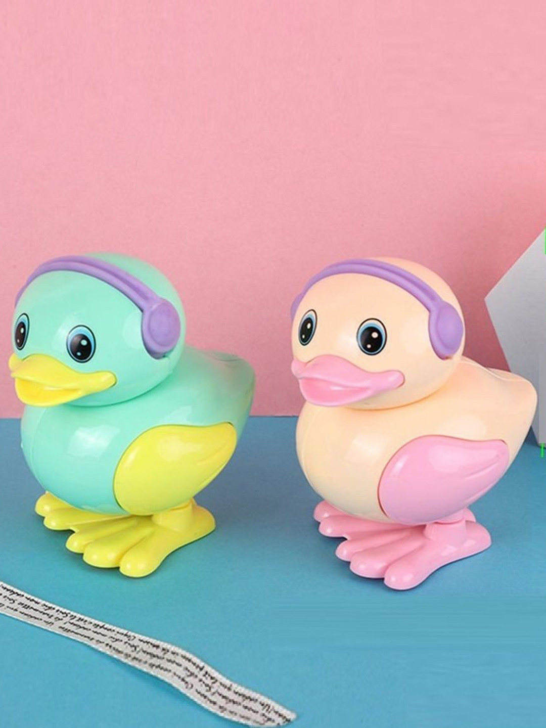 ADKD Pack Of 2 Walking Duck Toys