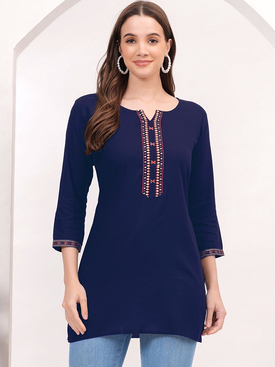 Myntra ladies short tops shop
