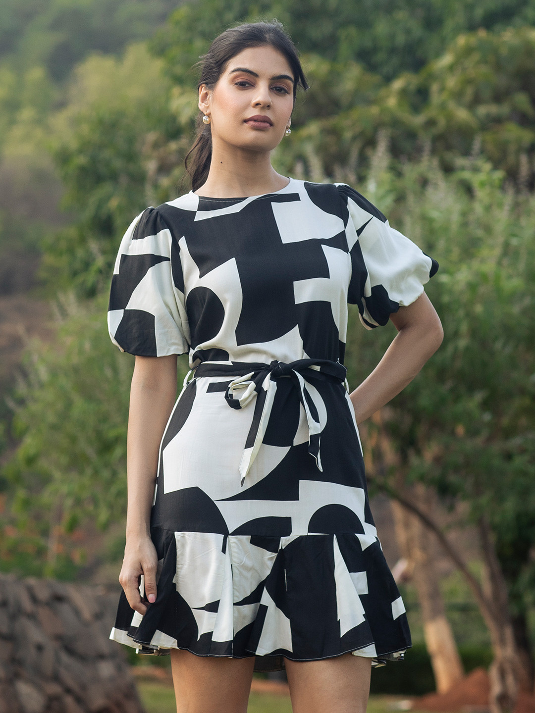 ELEVEN.O.ONE Print Flutter Sleeve A-Line Dress