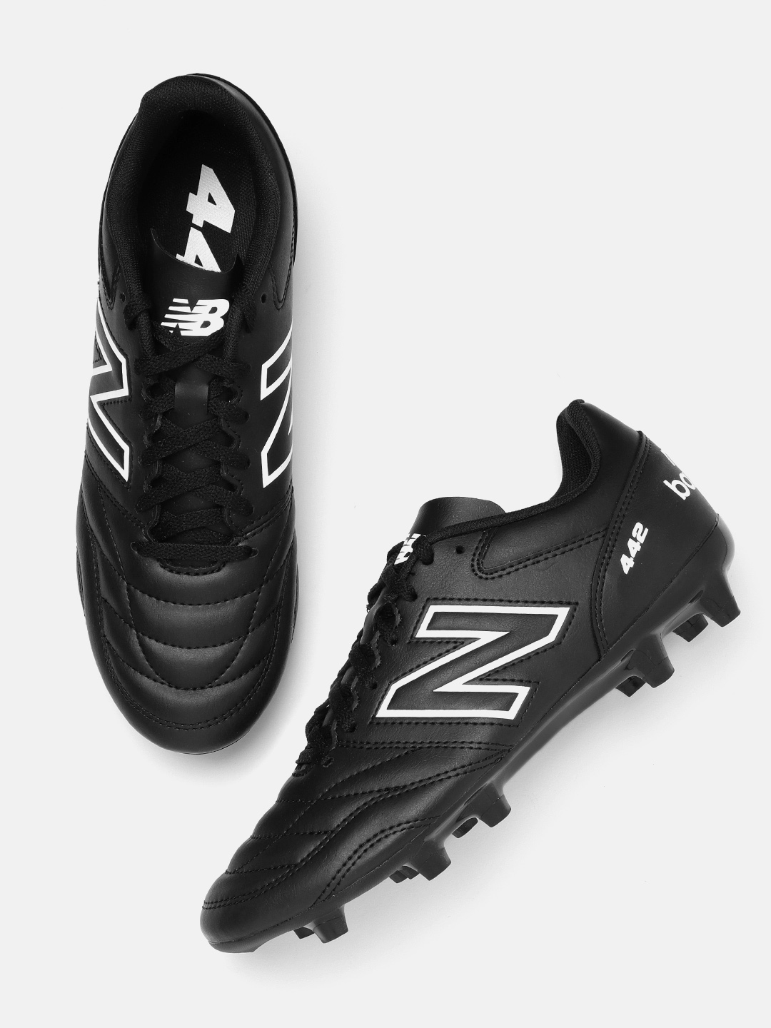 New balance football shoes india best sale