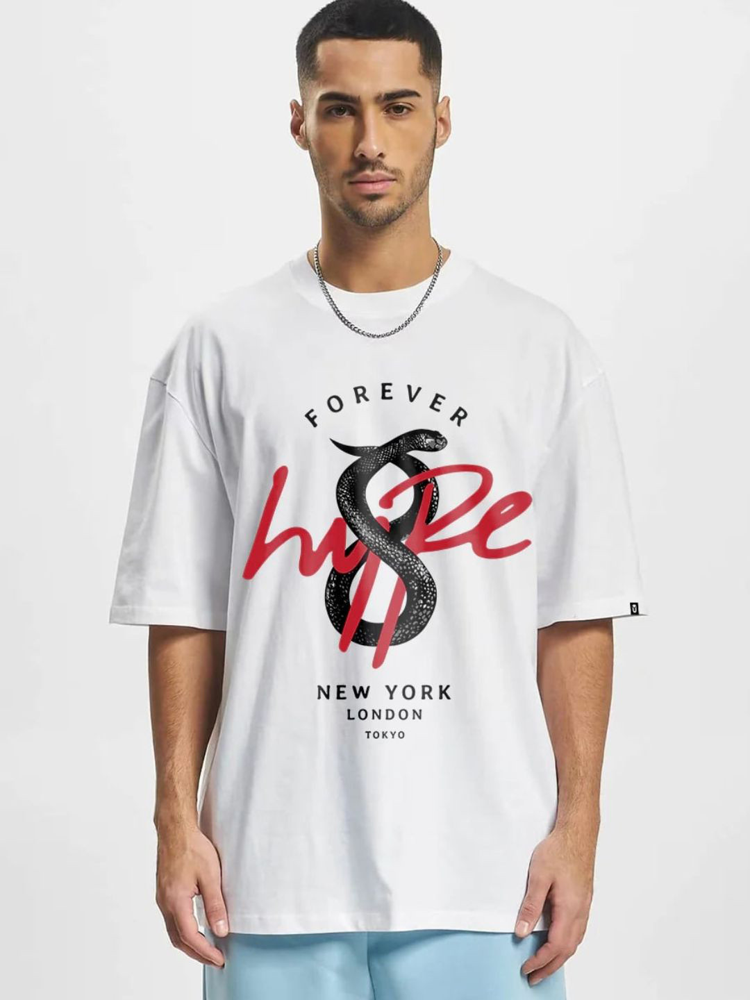 PRONK Men Printed Applique T-shirt