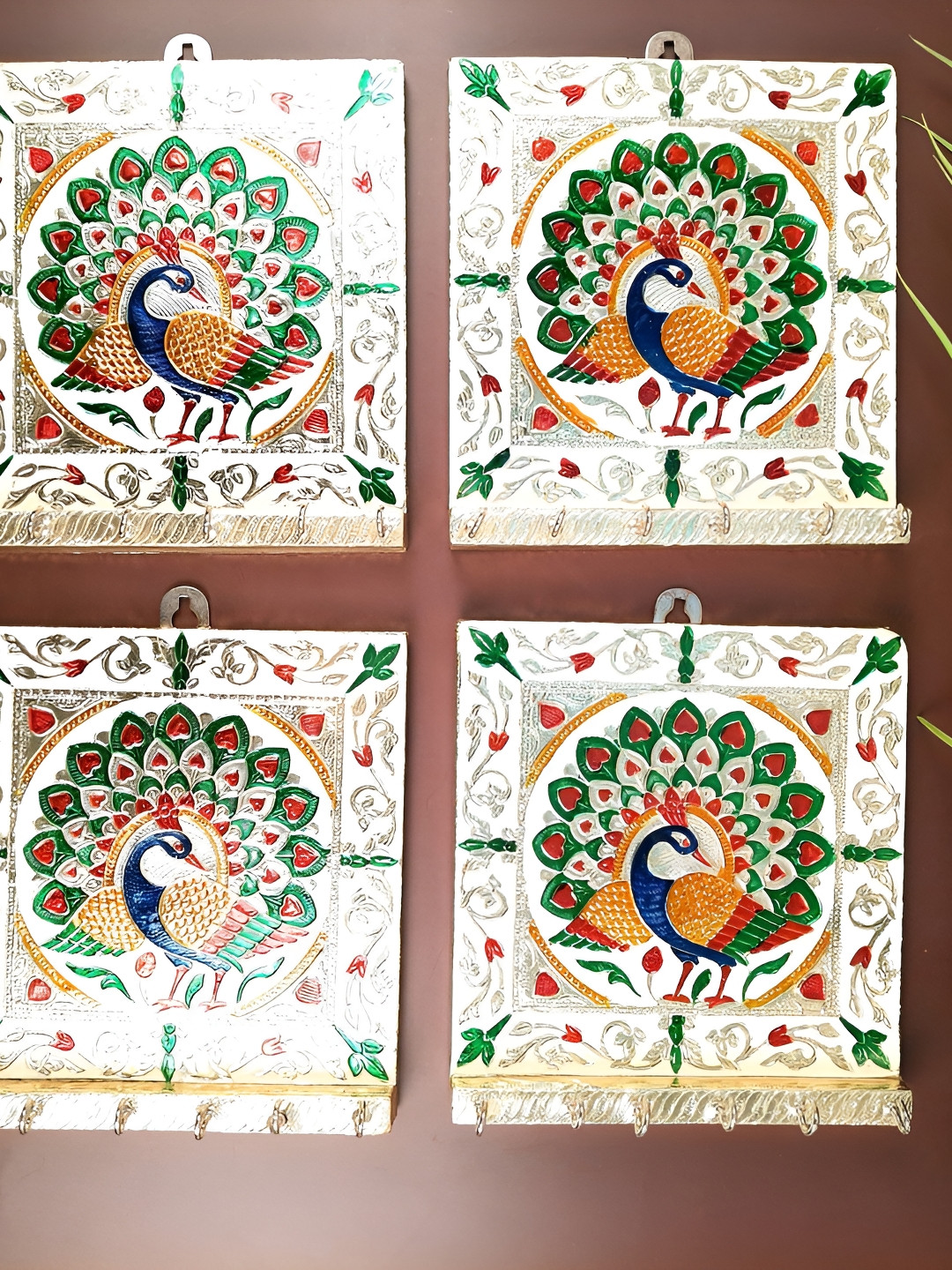 apka mart White & Green 4 Pieces Printed Wooden 4 To 6 Hooks Key Holders