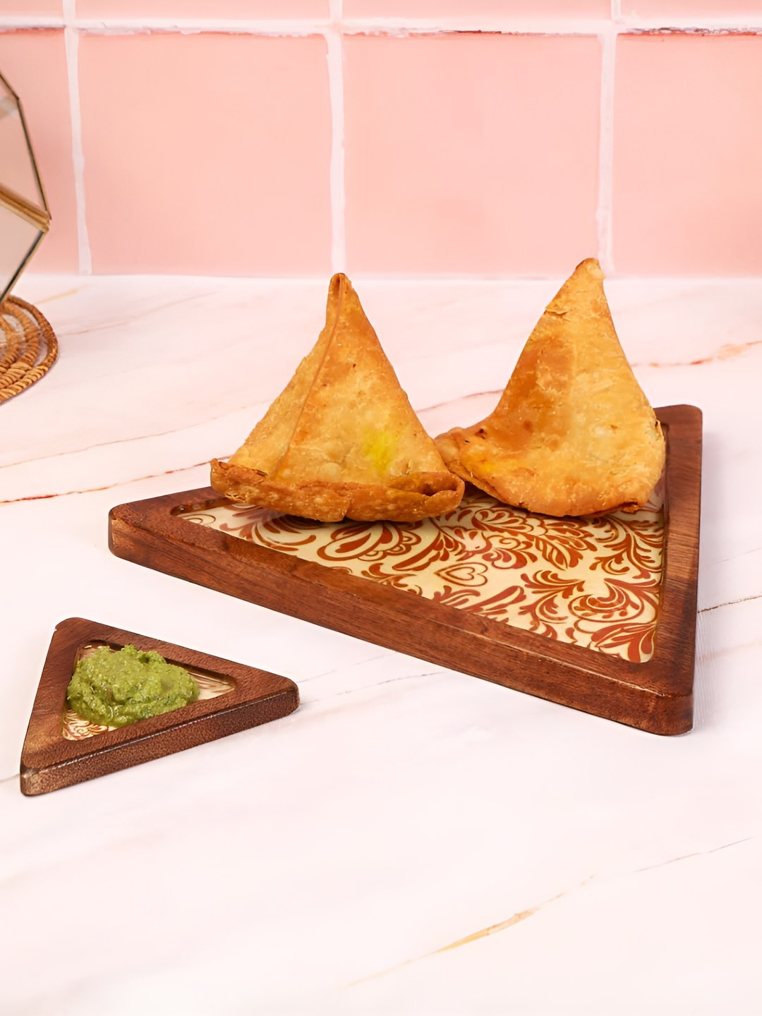 THE HOME CO. Browna & Beige 2 Pieces Paisley Printed Wooden Triangle Tray With Bowl