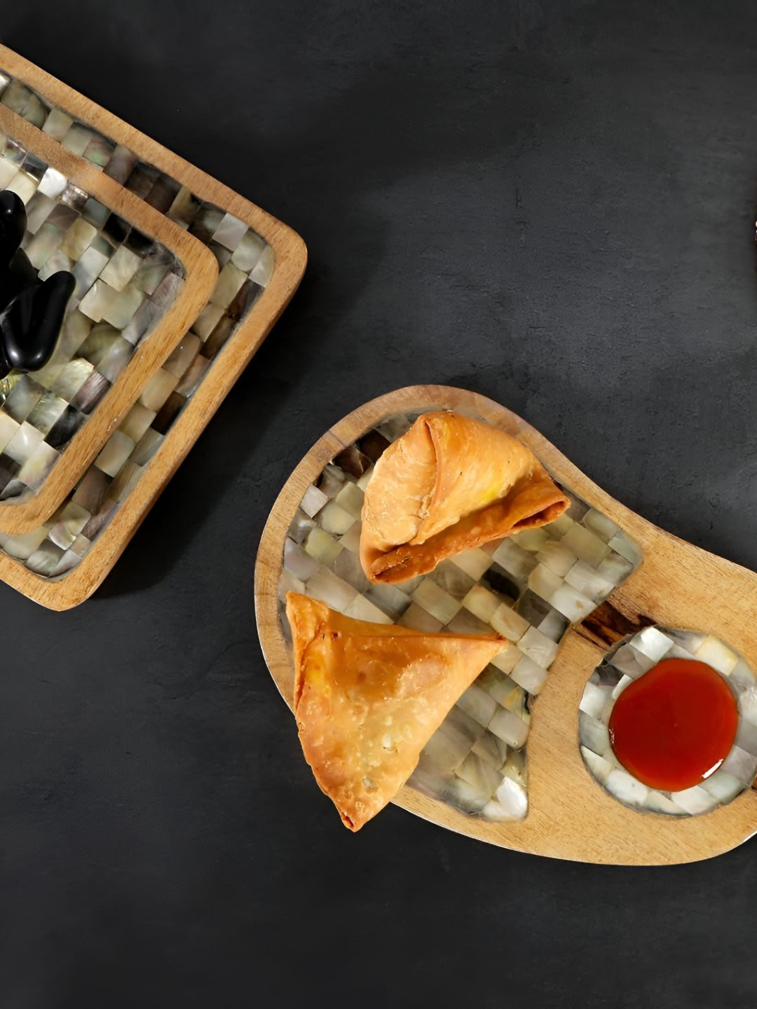 THE HOME CO. Beige-Color Cashew Design Serving platter