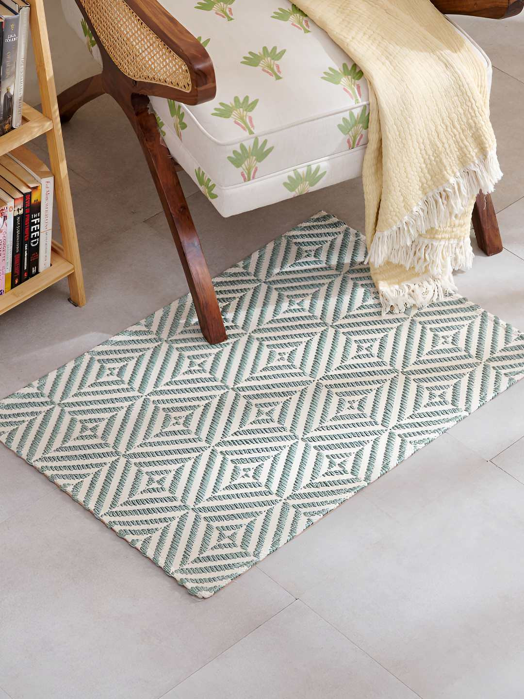Home Centre Green  & White Woven Floor Mats & Dhurries