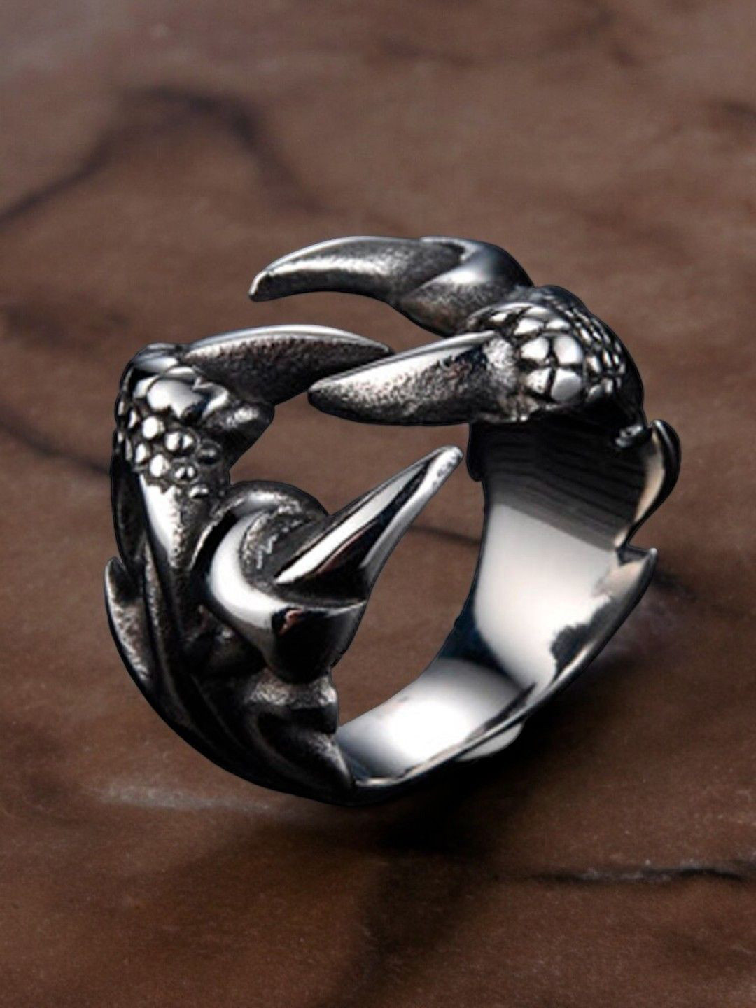 OOMPH Stainless Steel Gothic Dragon Claw Finger Ring