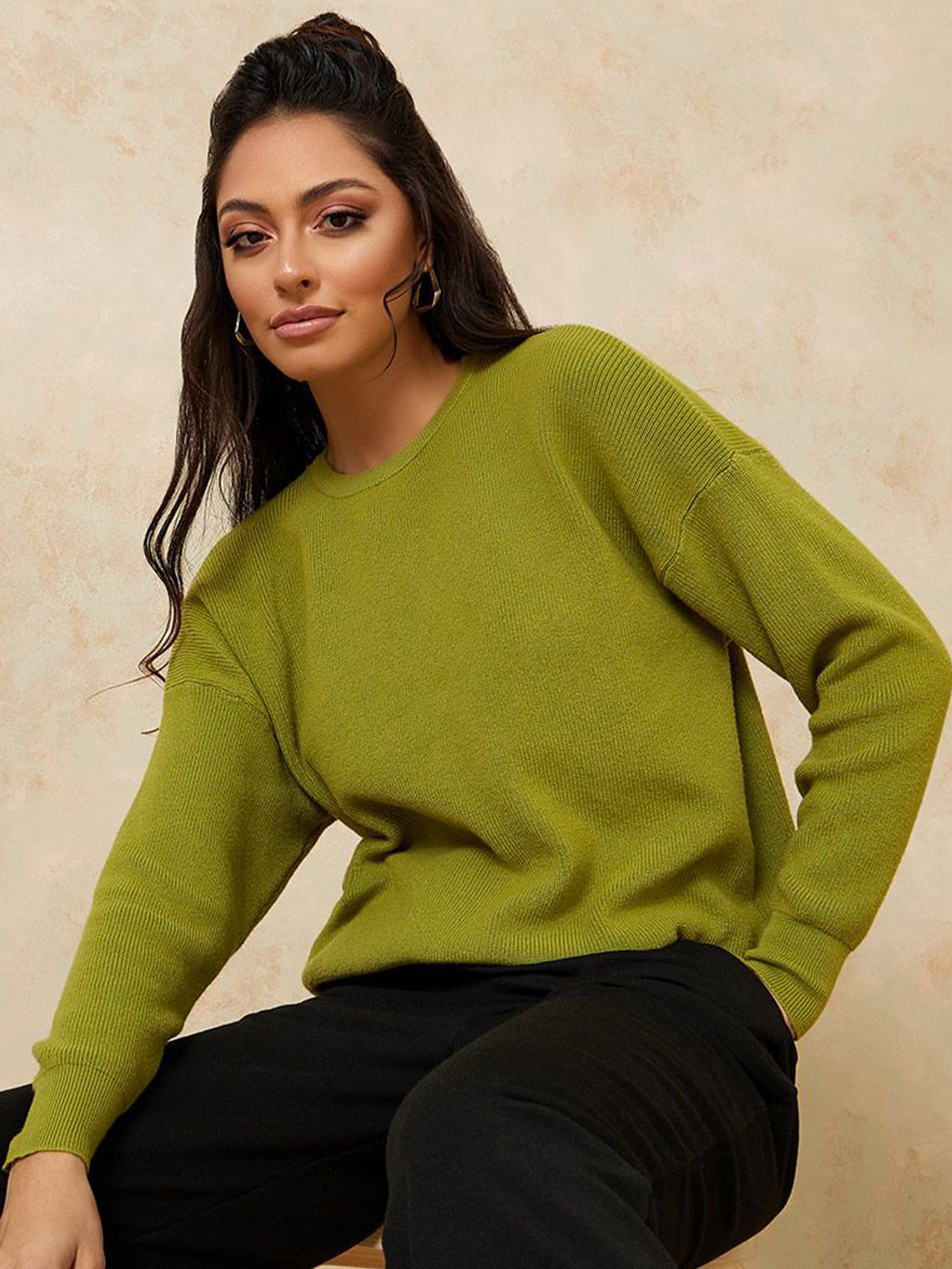 Styli Women Solid Ribbed Oversized Regular Length  Sasual Pullover Sweater