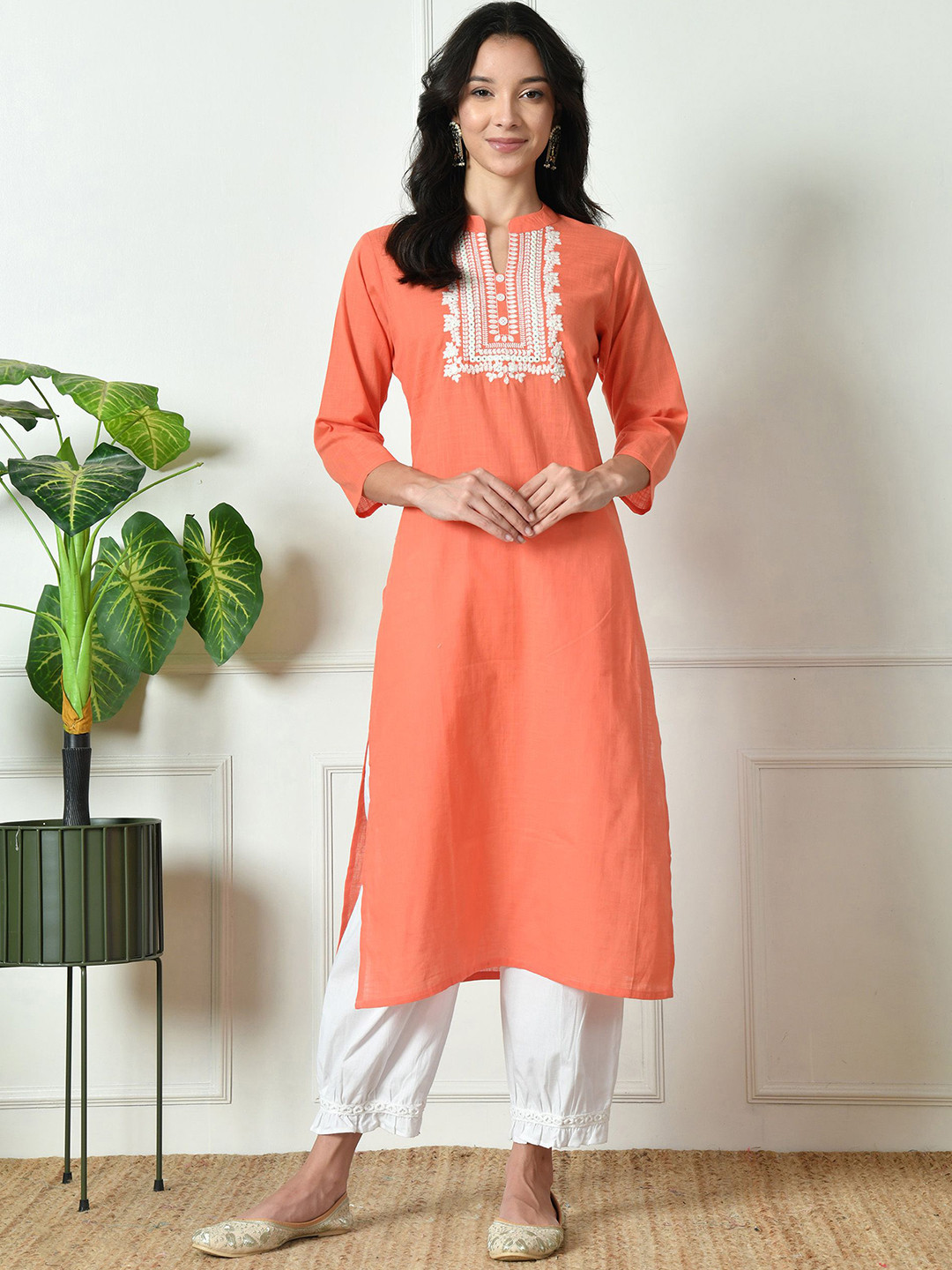 Laado - Pamper Yourself Women Floral Yoke Design Regular Thread Work Pure Cotton Kurta with Salwar