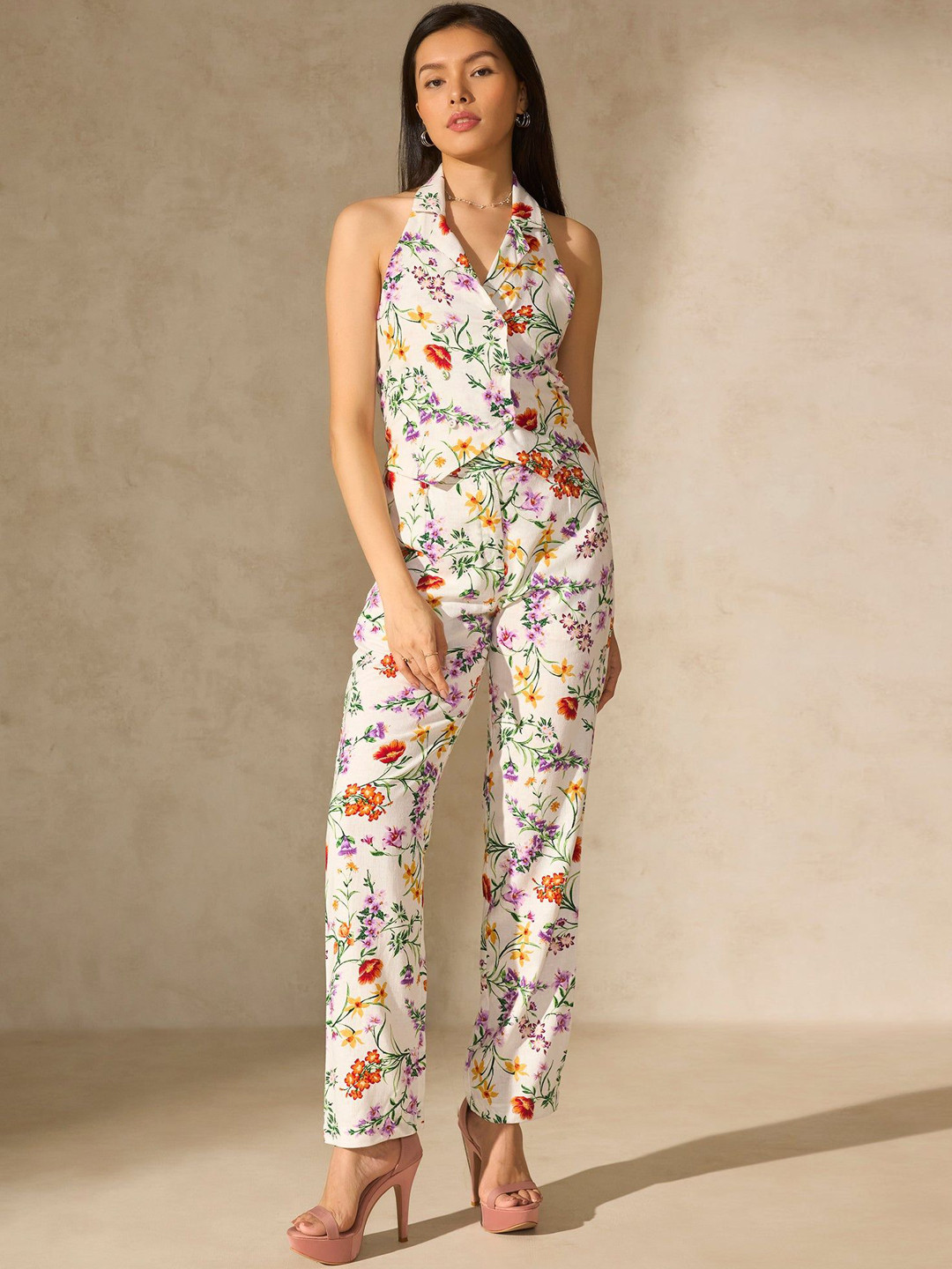 Virgio Women Floral Printed Straight Fit High-Rise Trousers