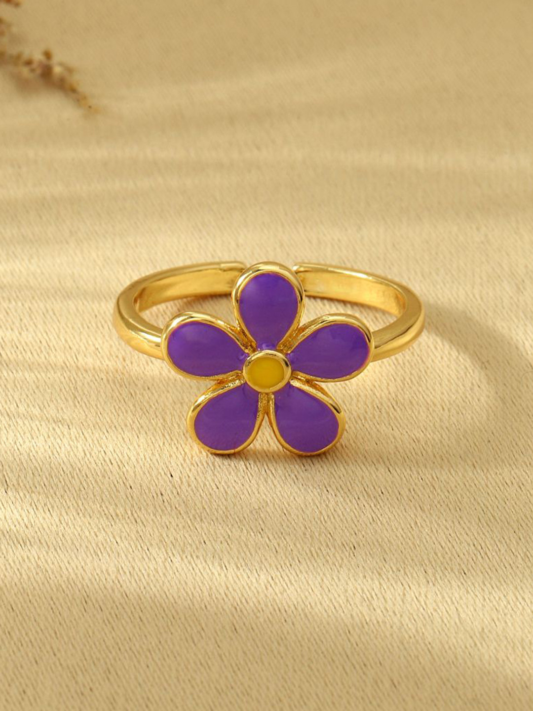 SALTY Adjustable Finger Ring