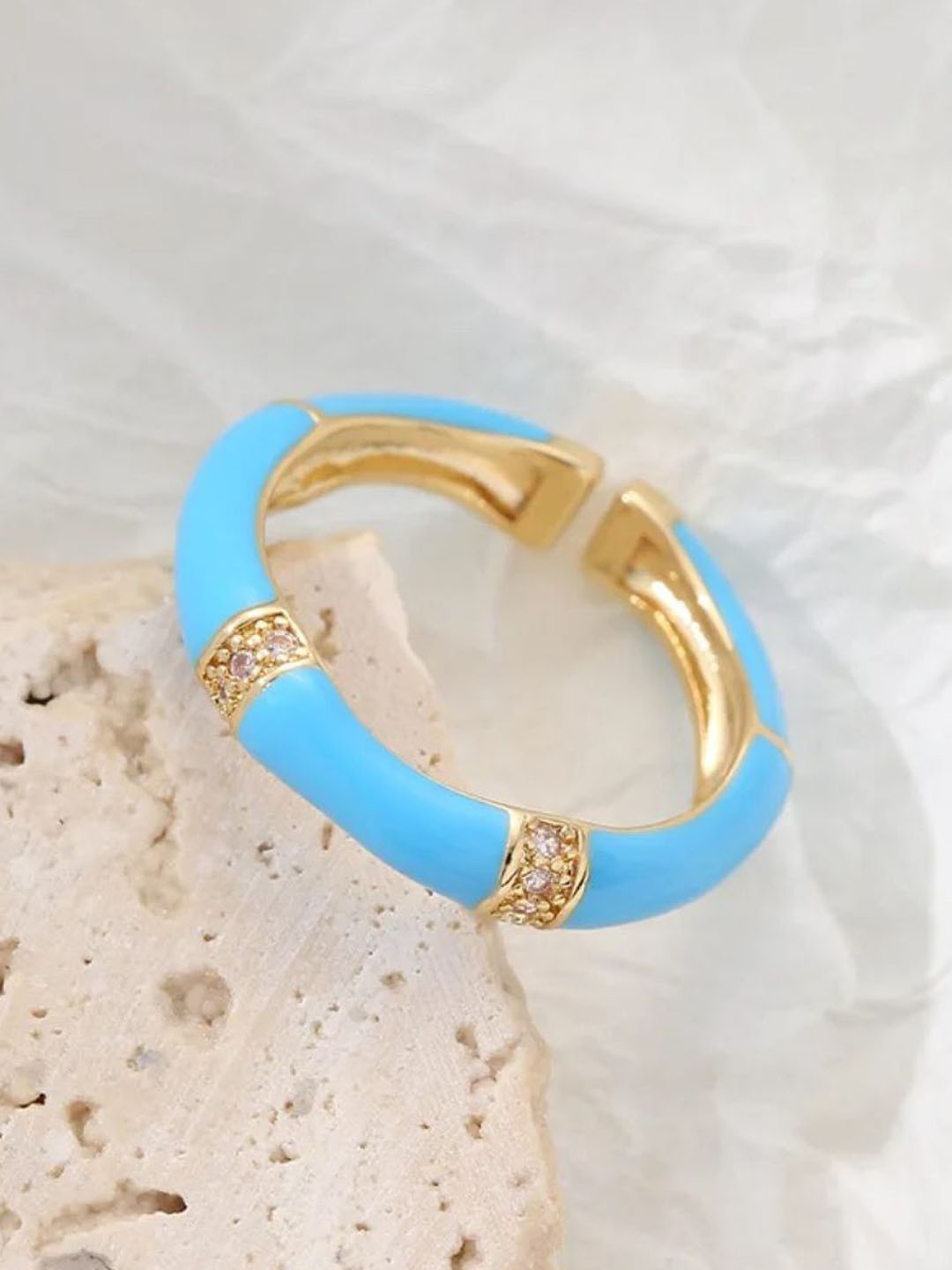 SALTY Stones Studded Honeyed Love Ring