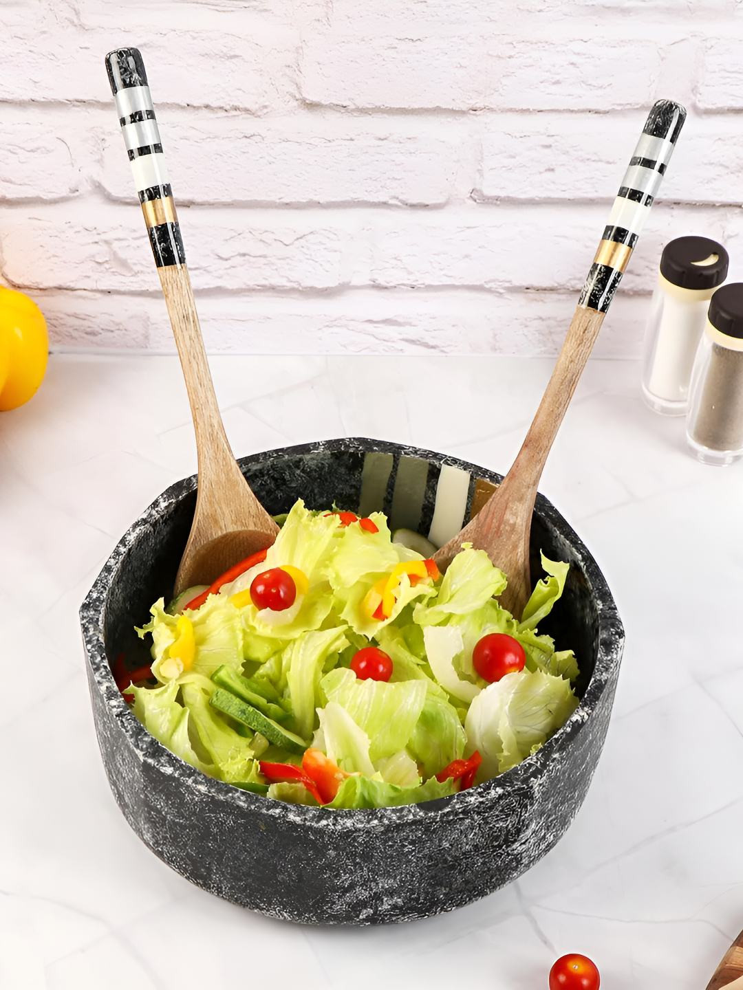 THE HOME CO. Black Wooden Salad Bowl With 2 Spoons