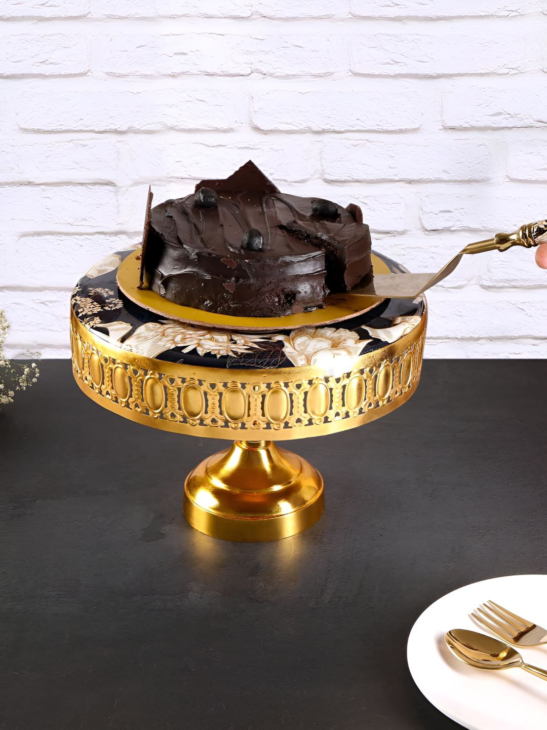 THE HOME CO. Blue & Yellow Printed Aluminum Cake Stand