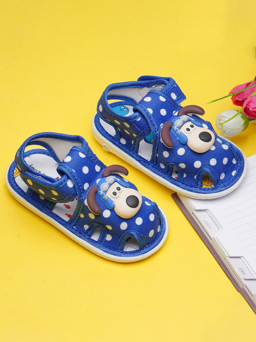 BOYZ N GALZ Boys Musical Comfort Sandals