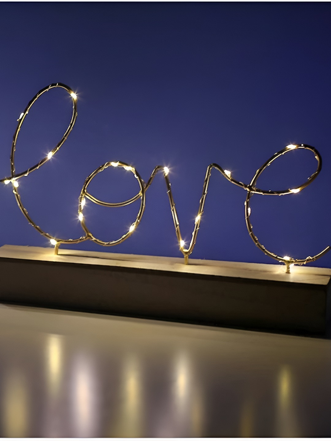 VAH Kya Bat Hai !! Beige Love Shaped String Light