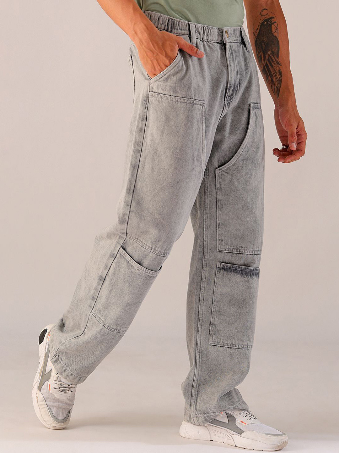 The Indian Garage Co Men Mid-Rise Loose Baggy Fit Elasticated Wasit Cargo Jeans
