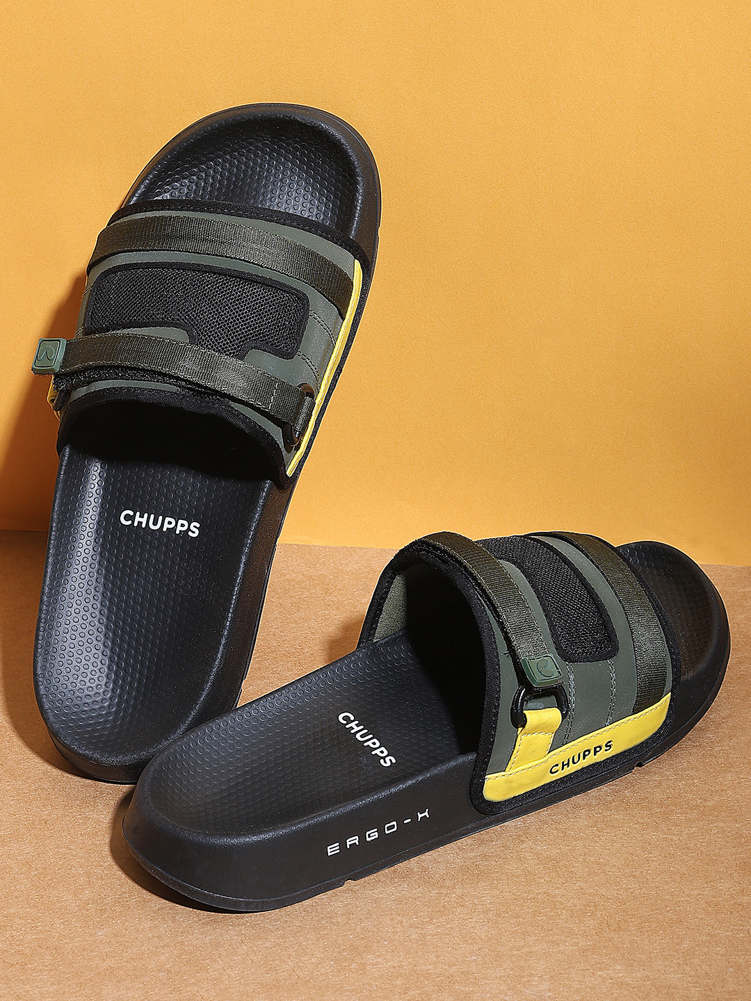 CHUPPS  Men Comfortable Lightweight Flip-Flop Sliders