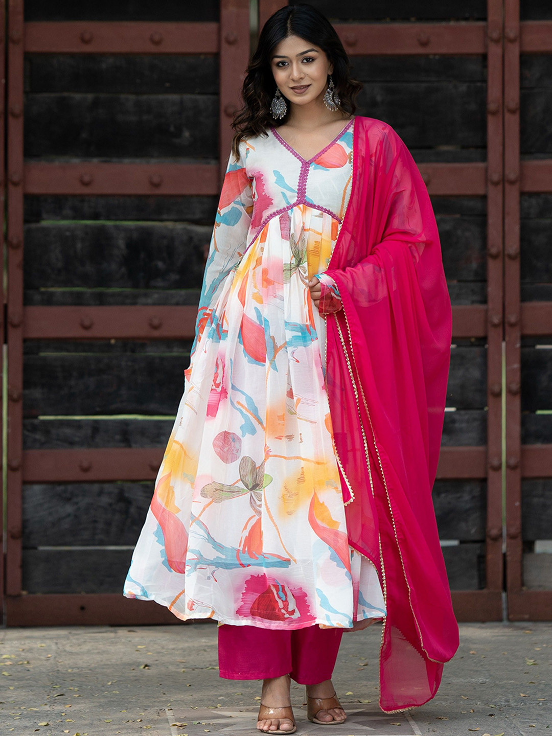 ASPORA Alia Cut Floral Printed Empire Gotta Patti Kurta with Palazzos & Dupatta