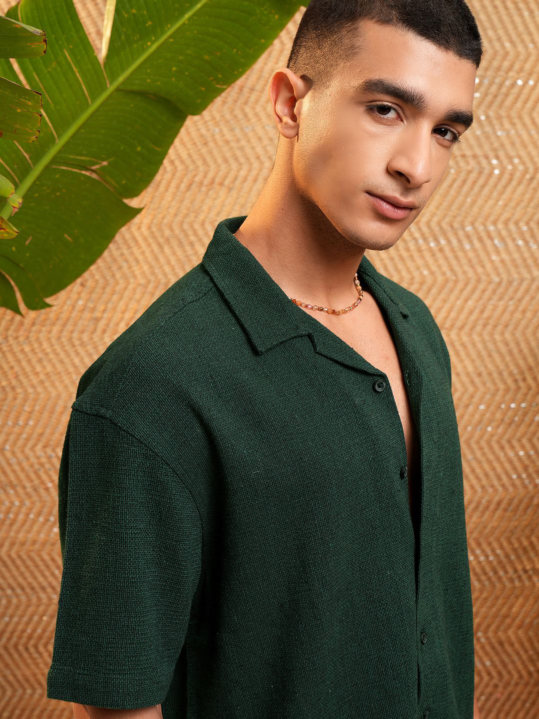 HIGHLANDER Men Green Textured Casual Shirt