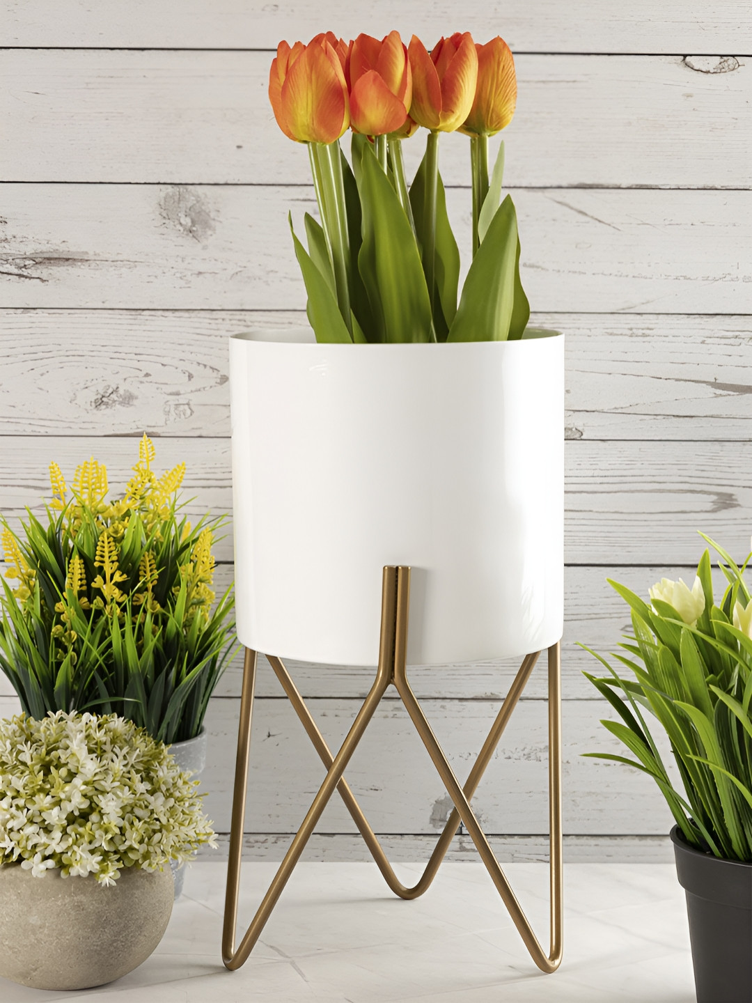 Metalsmith White & Brown Smooth Finish Planter With Holder
