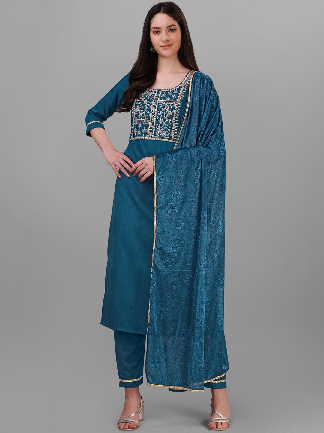 UFB Floral Embroidered Regular Thread Work Kurta with Trousers & Dupatta