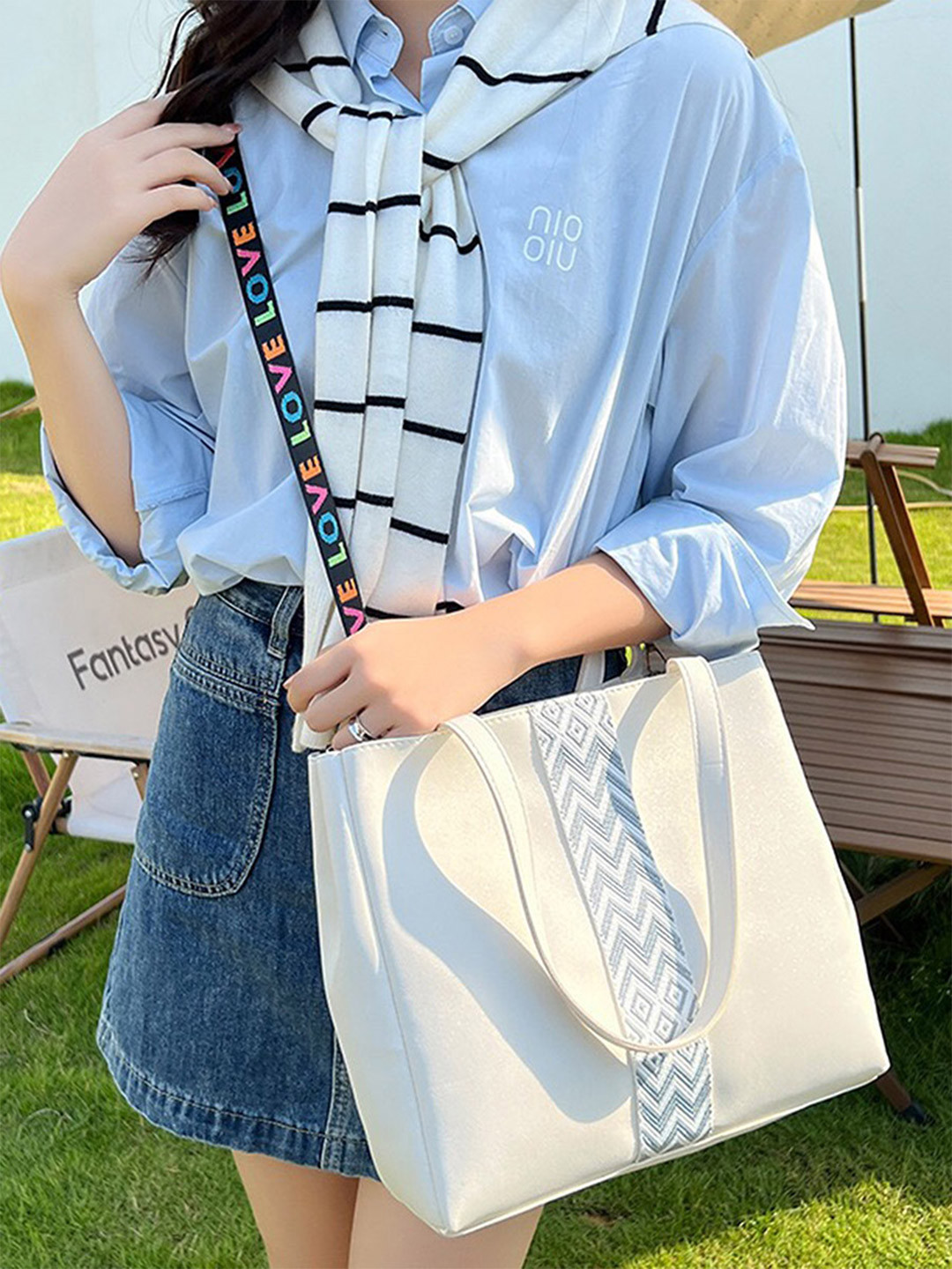 Styli Women Aztec Print Panel Tote Bag