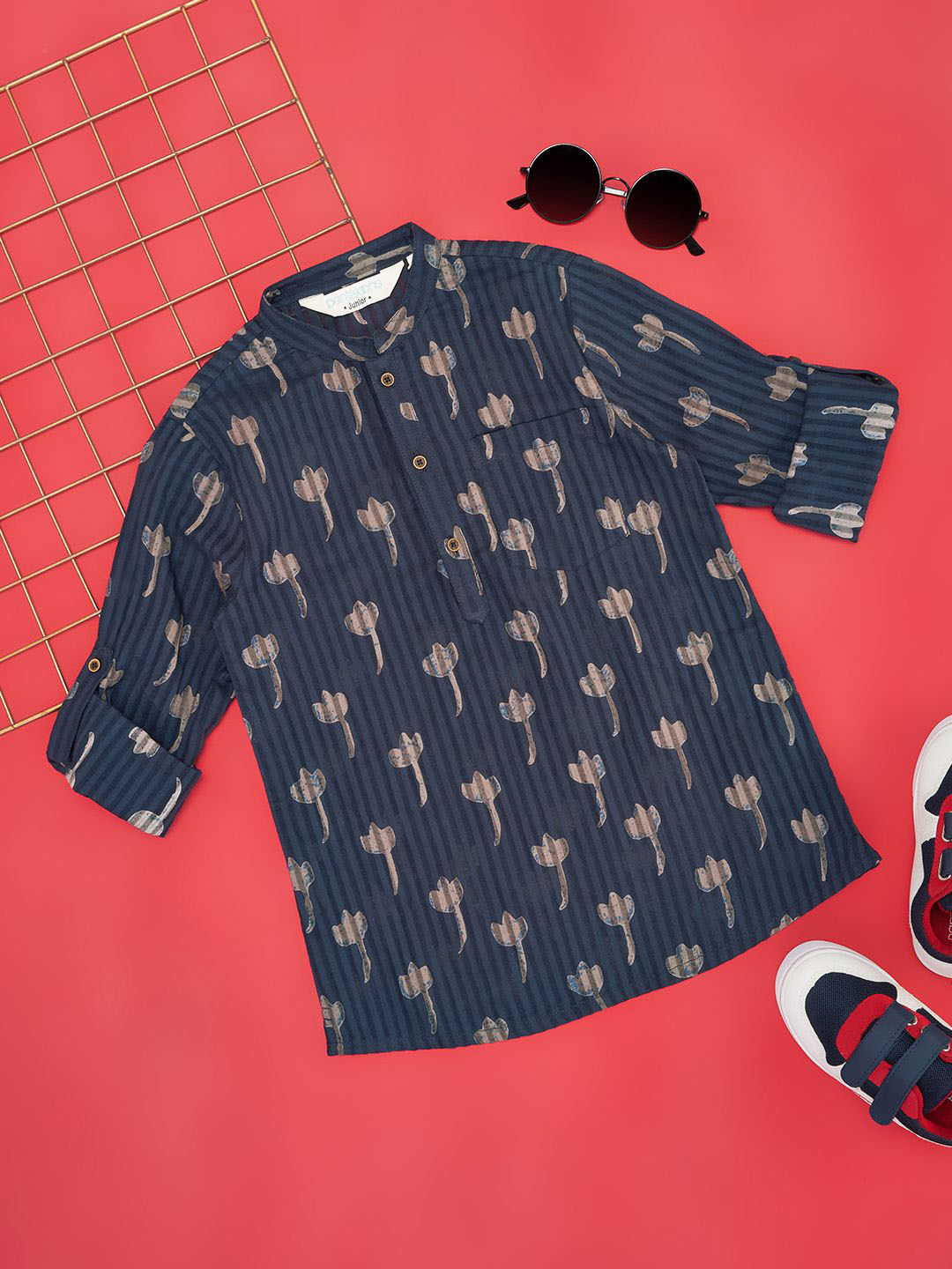 indus route by Pantaloons Boys Floral Printed Boat Neck Pure Cotton Straight Kurta