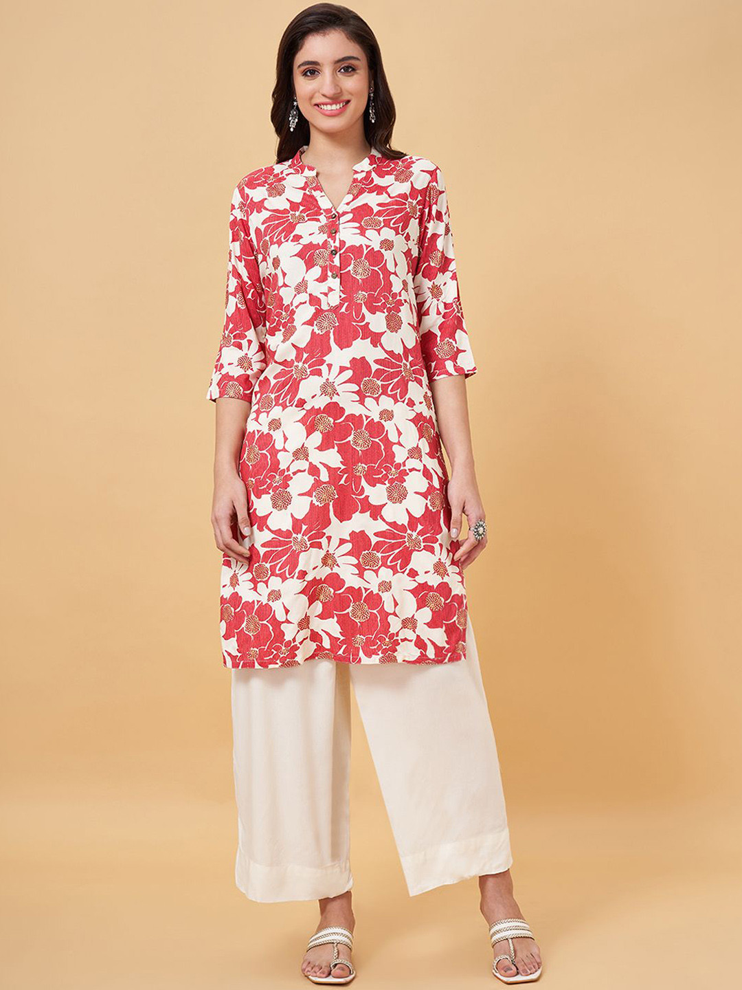 RANGMANCH BY PANTALOONS Floral Printed V-Neck Straigth Kurta
