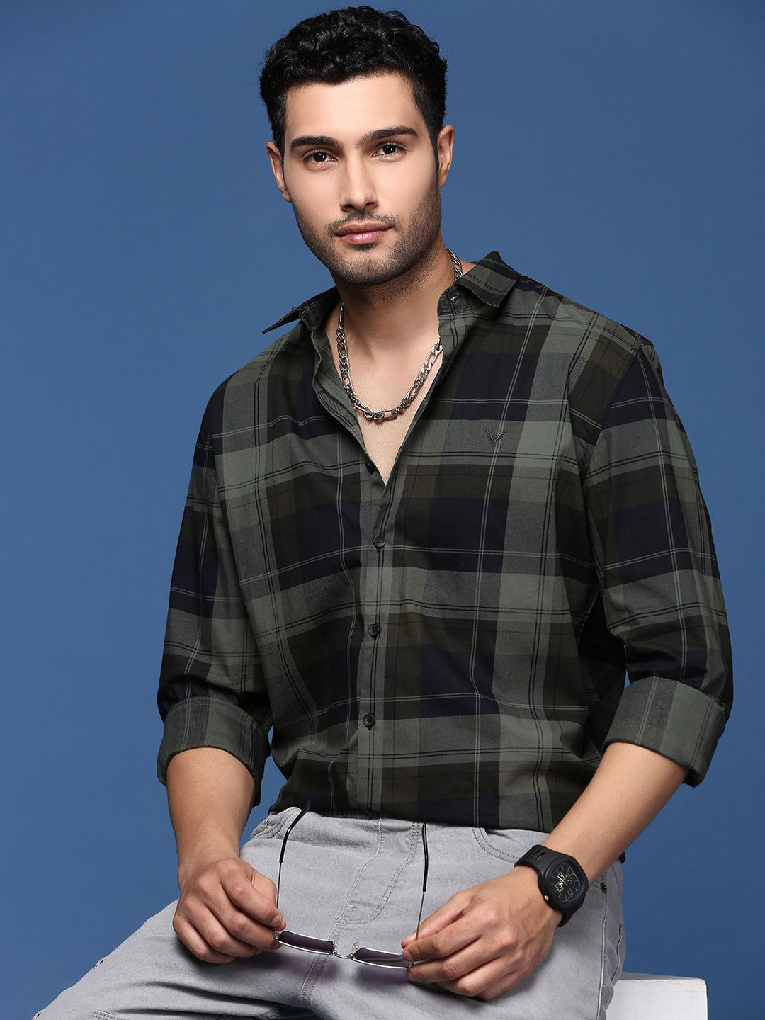 SHOWOFFFF Men Tartan Checks Cotton Standard Slim Fit Casual Shirt