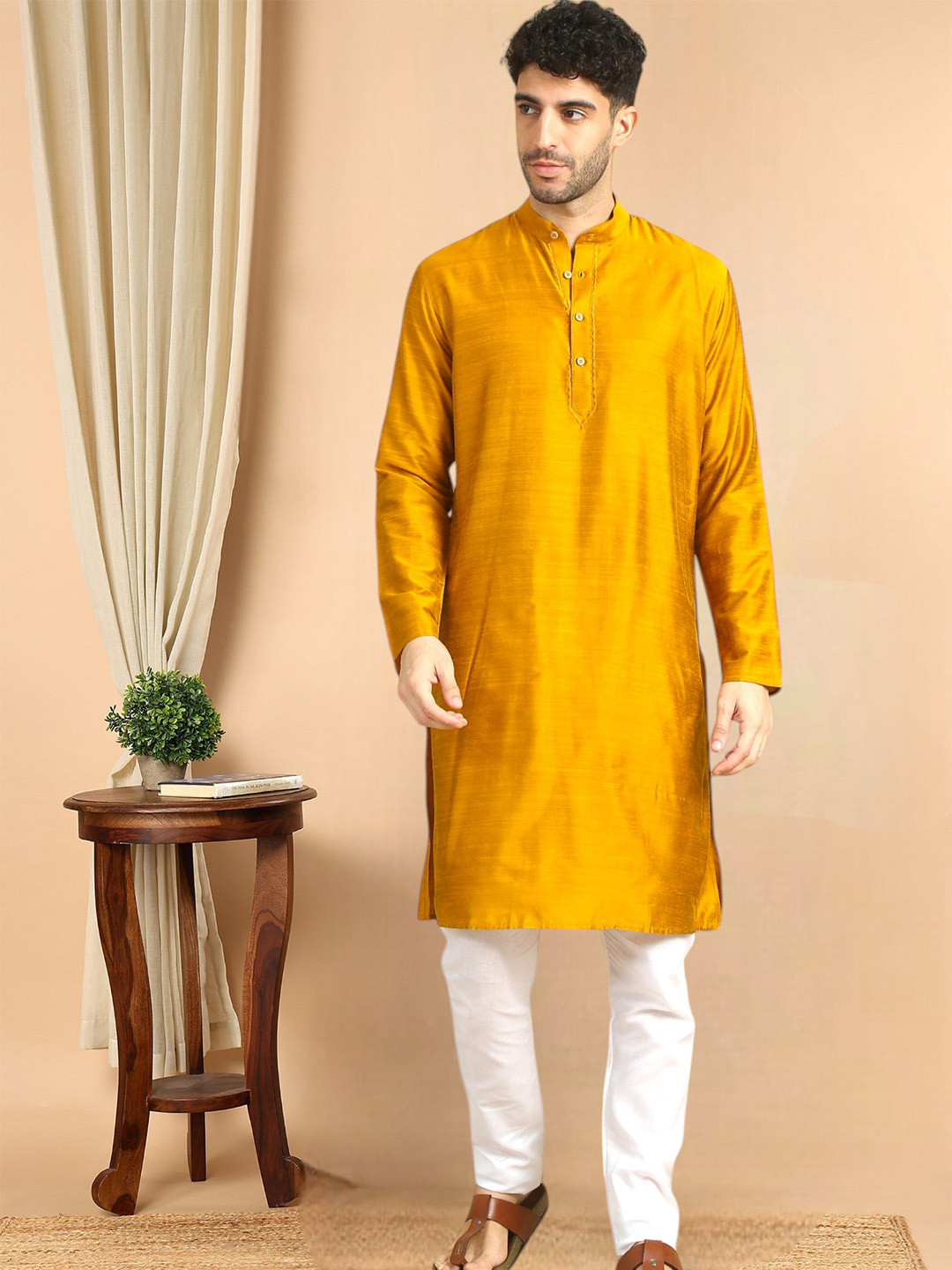 TATTVA Band Collar Long Sleeves Straight Kurta With Trousers