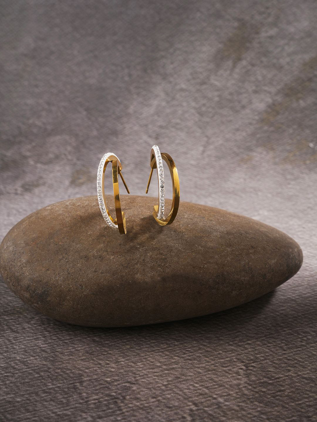 EL REGALO Oxidised Half Hoop Earrings