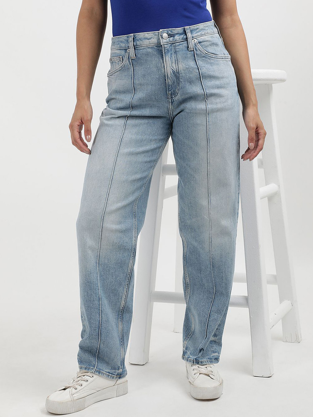 Calvin Klein Tyler 90'S Women Regular Fit High Rise Heavy Fade Stretchable Jeans