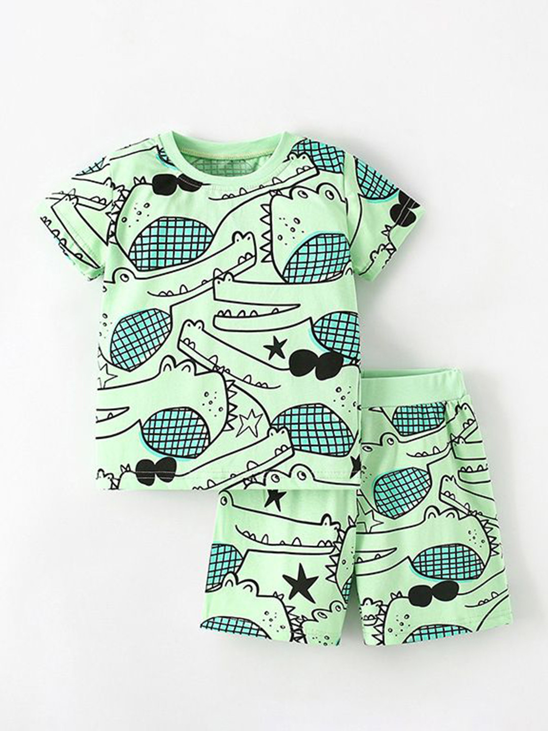 StyleCast Green Kids Printed Pure Cotton T-shirt with Shorts