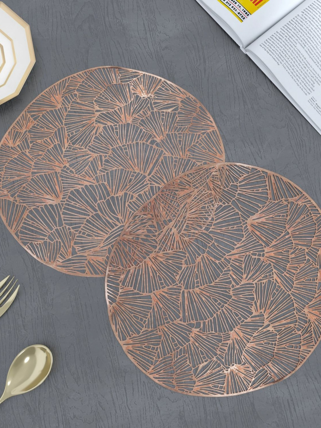 GROKI Rose Gold 2 Pieces Textured Round Waterproof Table Placemats
