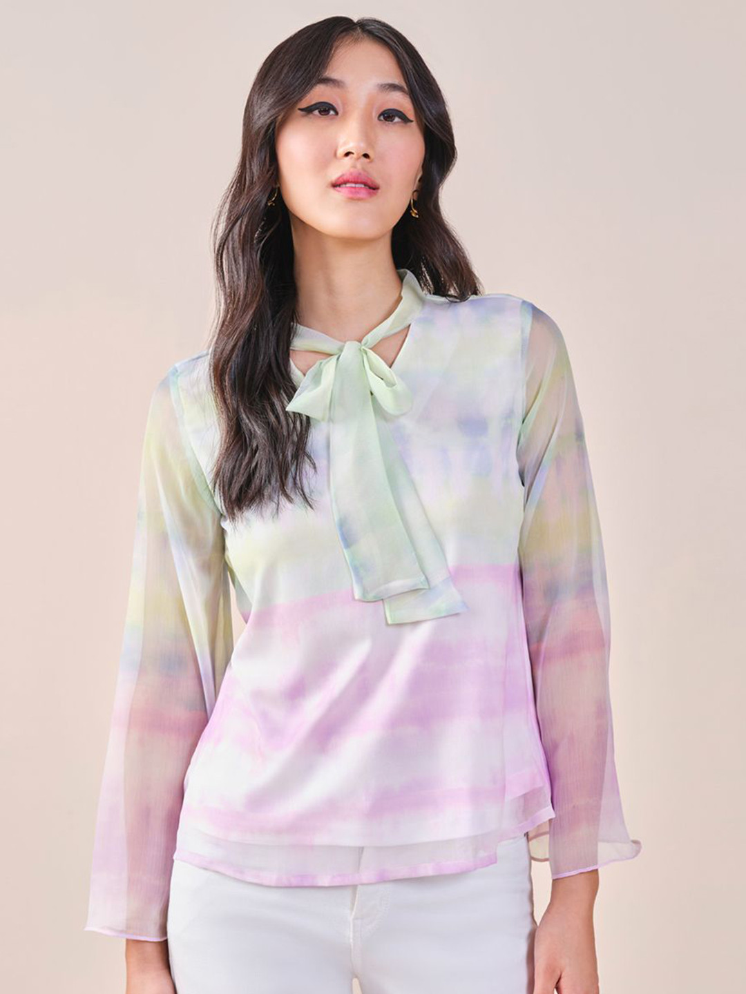 AND High Neck Tie-Ups Tie and Dye Top