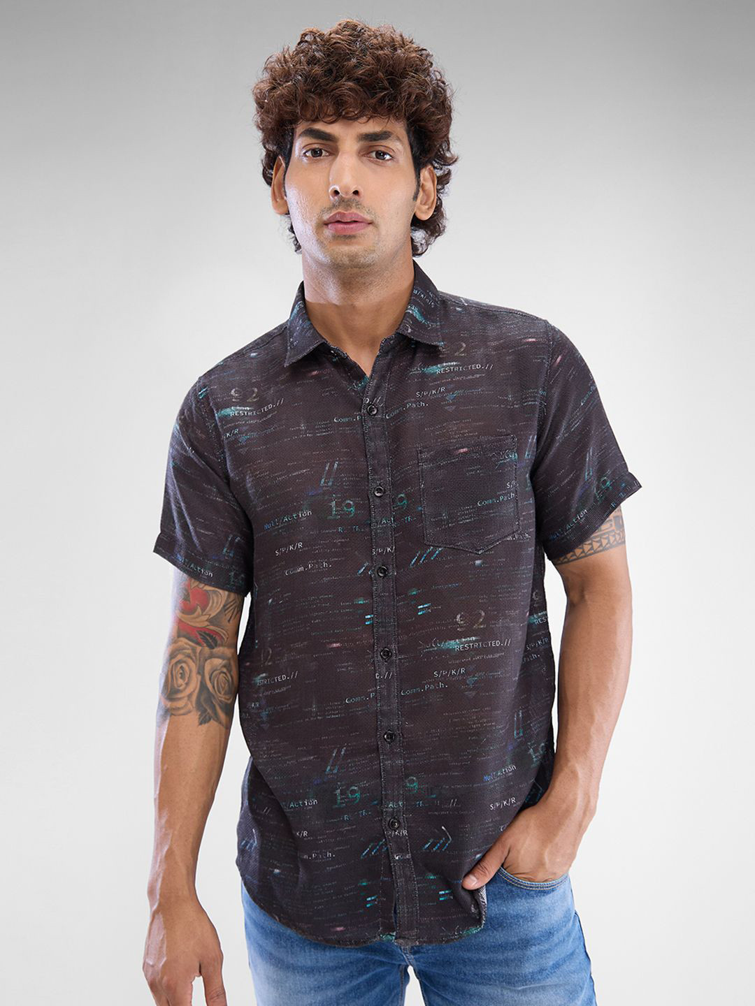 SPYKAR Men Slim Fit Typography Printed Casual Shirt