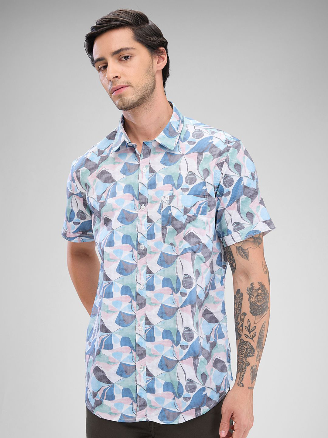 SPYKAR Men Slim Fit Abstract Printed Casual Shirt