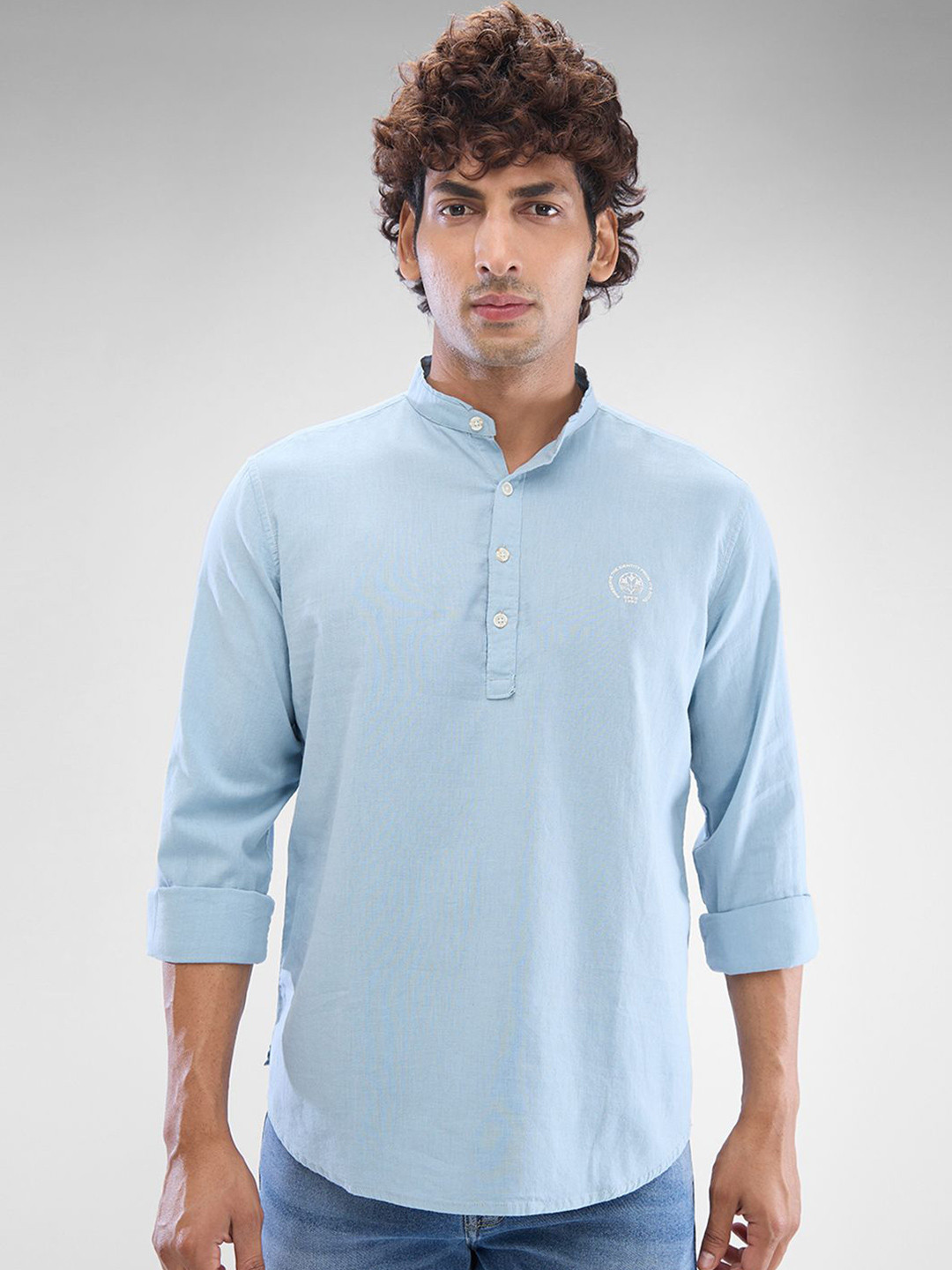 SPYKAR Men Solid Slim Fit Opaque Casual Shirt